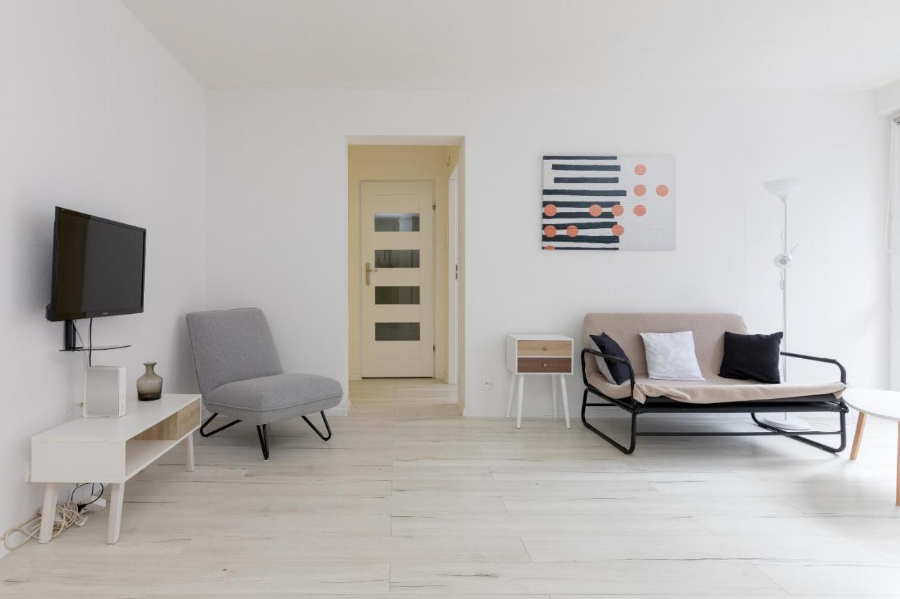 Rondo ONZ Sunny Apartment Warsawa Bagian luar foto