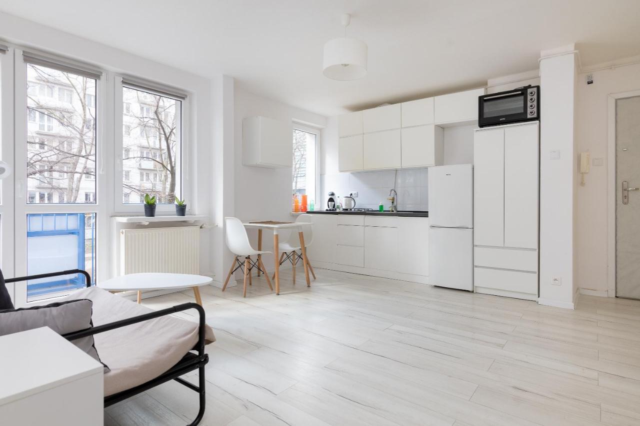 Rondo ONZ Sunny Apartment Warsawa Bagian luar foto