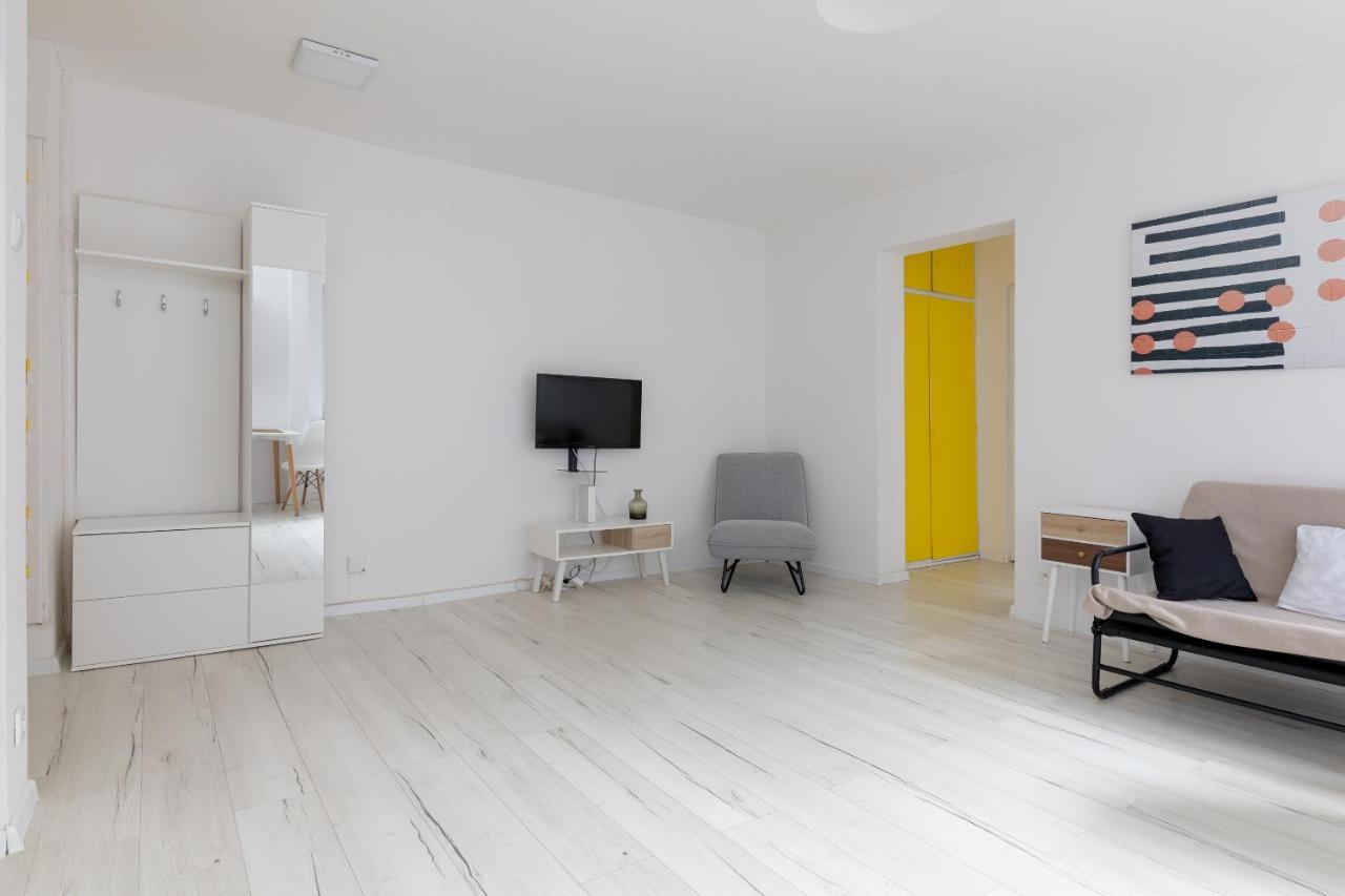 Rondo ONZ Sunny Apartment Warsawa Bagian luar foto